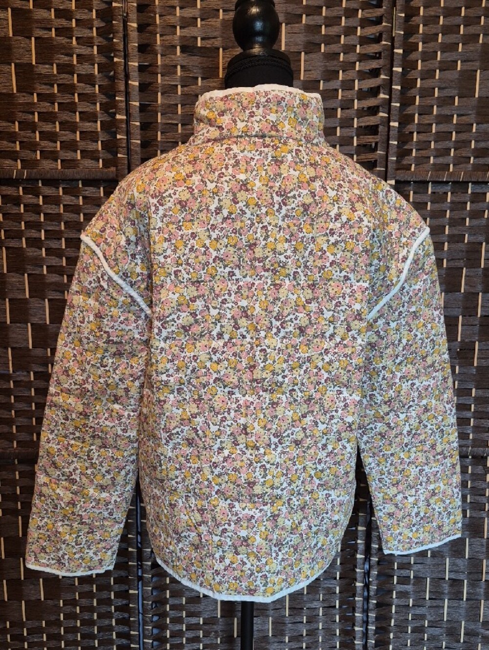 Quilted Floral Puffer Jacket in Cream and Mustard - Picture 4 of 8